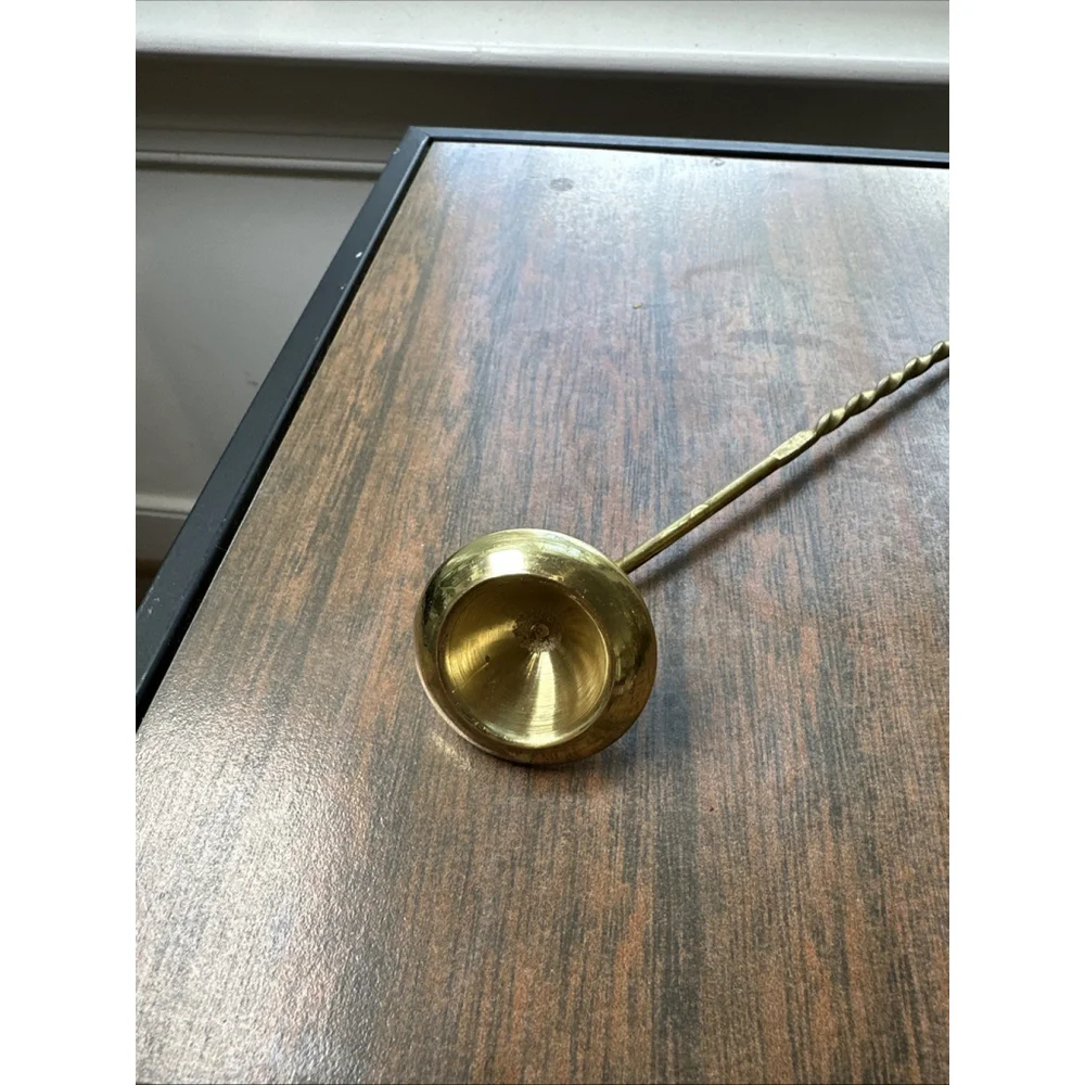 Vintage Brass Metal Candle Snuffer With Decorative Twist Design Handle 12